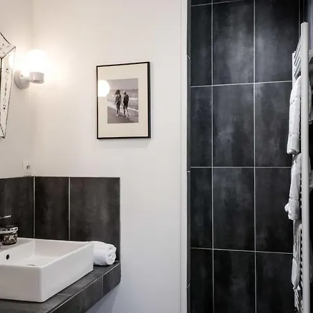 Au Velocipede Bed & Breakfast